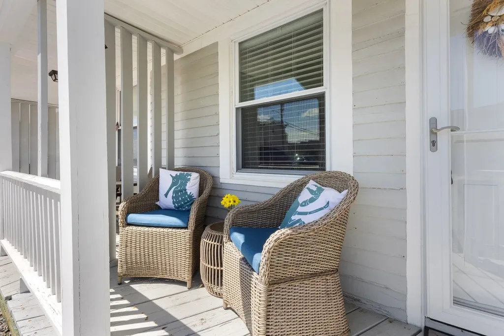 522 Ocean Boulevard Hampton NH 03842