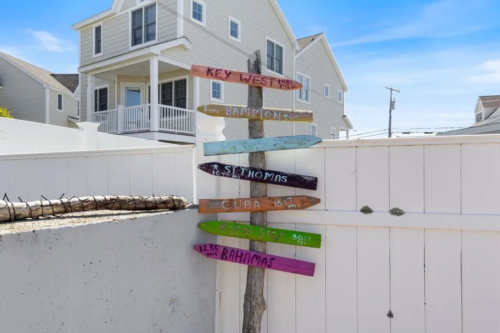 522 Ocean Boulevard Hampton NH 03842