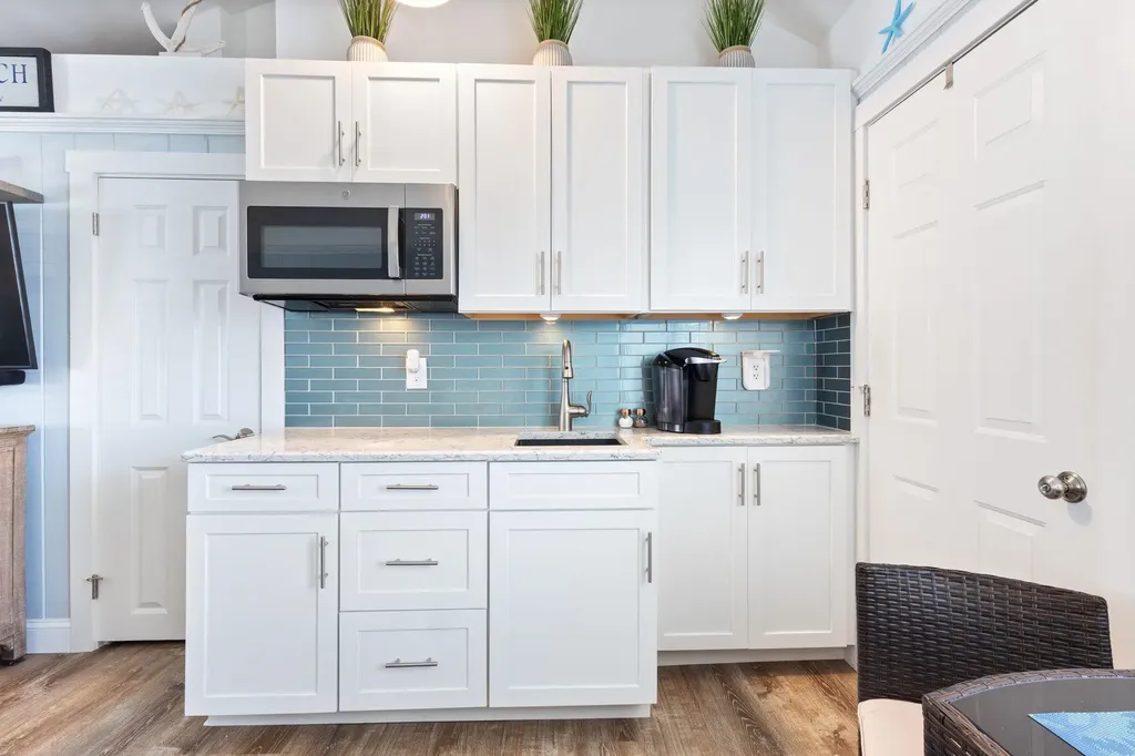 522 Ocean Boulevard Hampton NH 03842