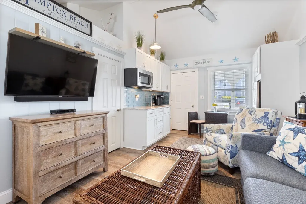 522 Ocean Boulevard Hampton NH 03842