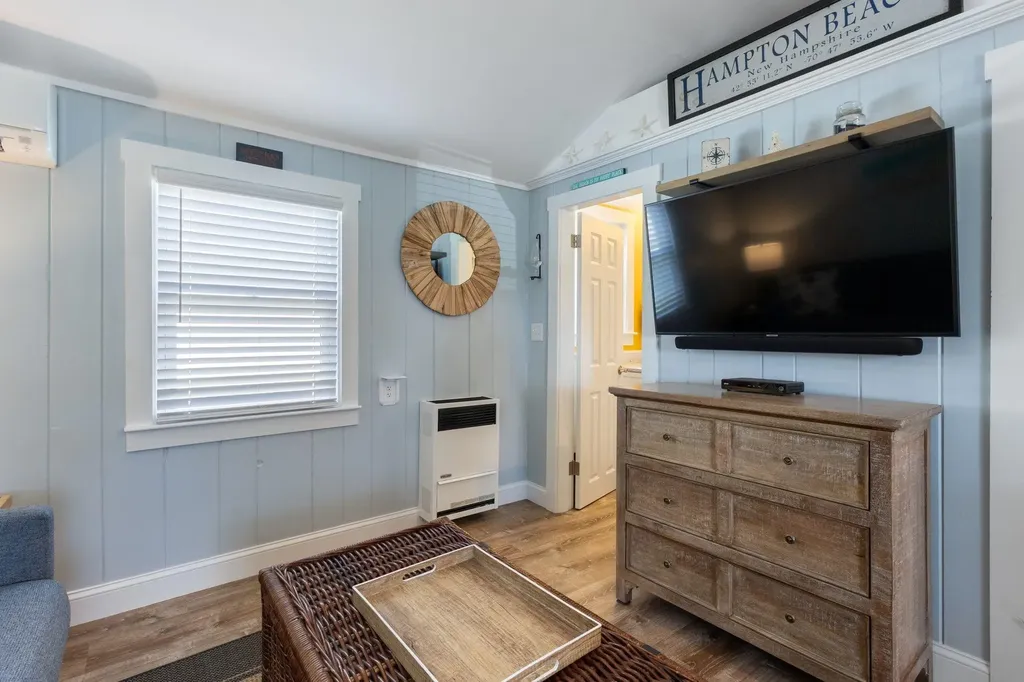 522 Ocean Boulevard Hampton NH 03842