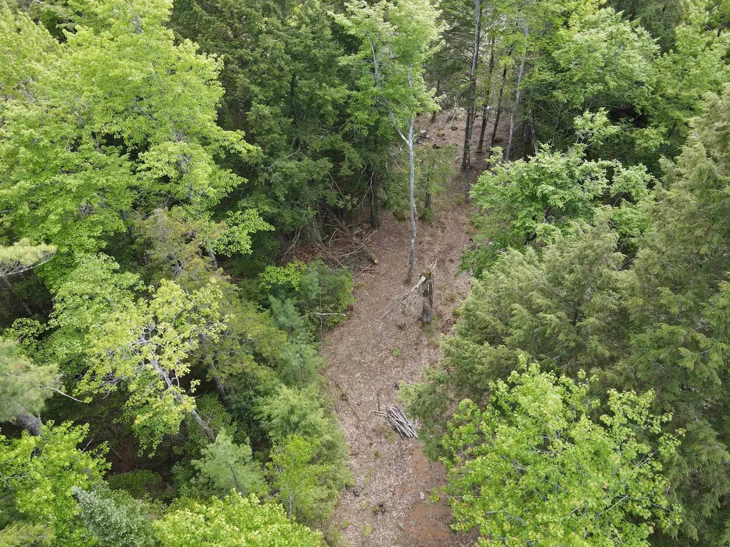 15 Adams Way Middleton NH 03887