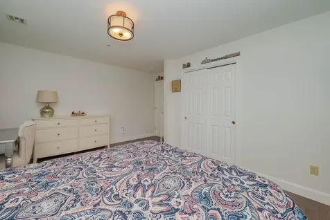 15 Tampa Drive Rochester NH 03867
