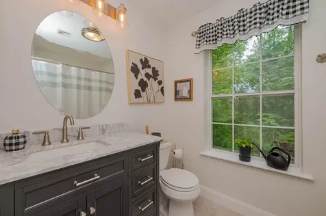 15 Tampa Drive Rochester NH 03867