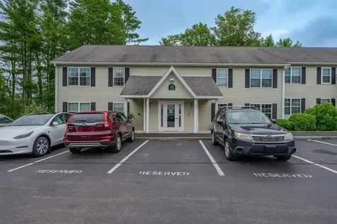 15 Tampa Drive Rochester NH 03867