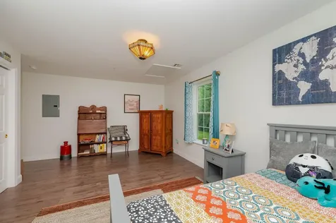 15 Tampa Drive Rochester NH 03867