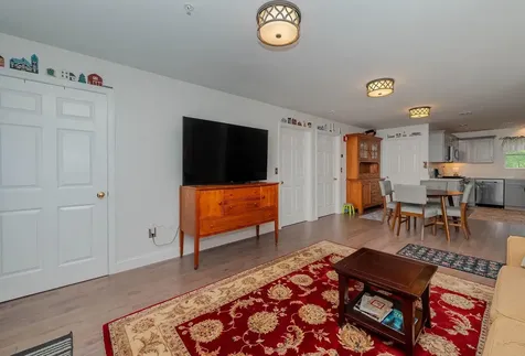 15 Tampa Drive Rochester NH 03867