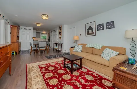 15 Tampa Drive Rochester NH 03867