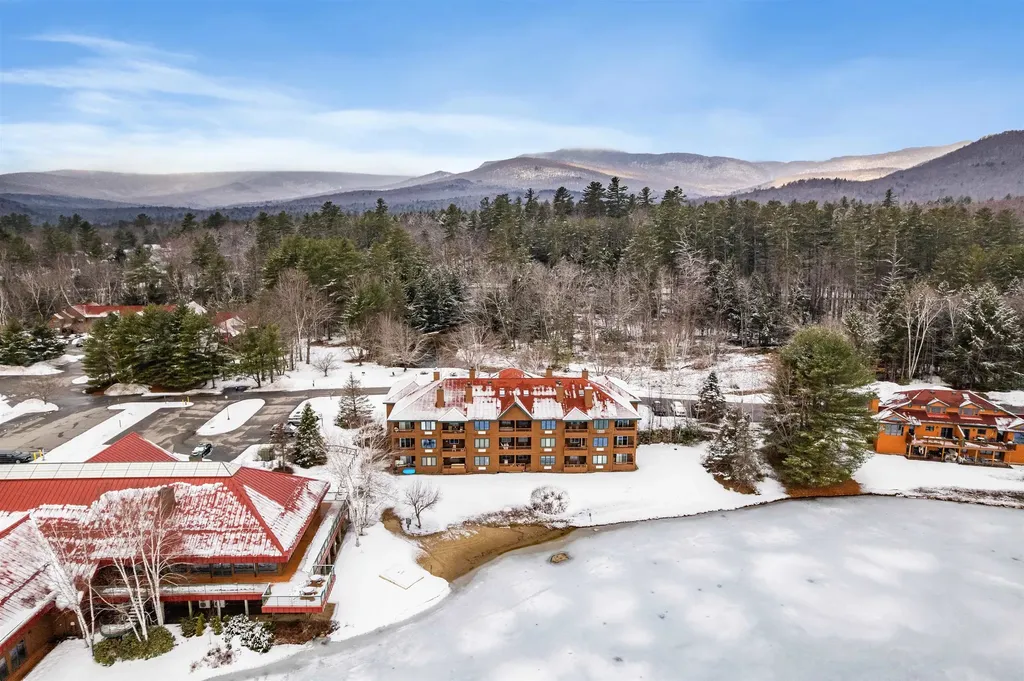10 Lakeside W Drive Woodstock NH 03262