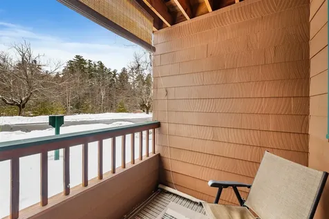 10 Lakeside W Drive Woodstock NH 03262