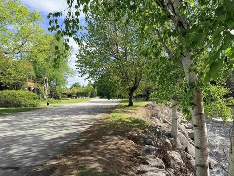 10 Lakeside W Drive Woodstock NH 03262