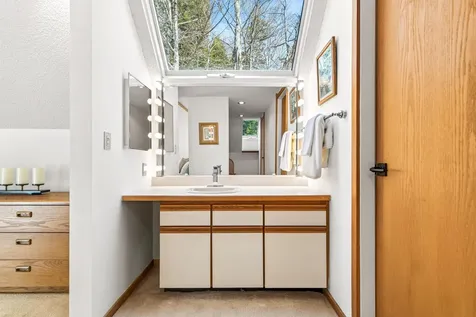 74 Pond View Road Winhall VT 05340