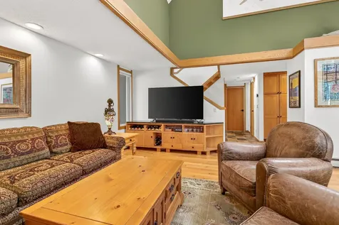 74 Pond View Road Winhall VT 05340