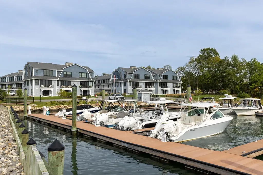 28 Little Bay Drive Dover NH 03820