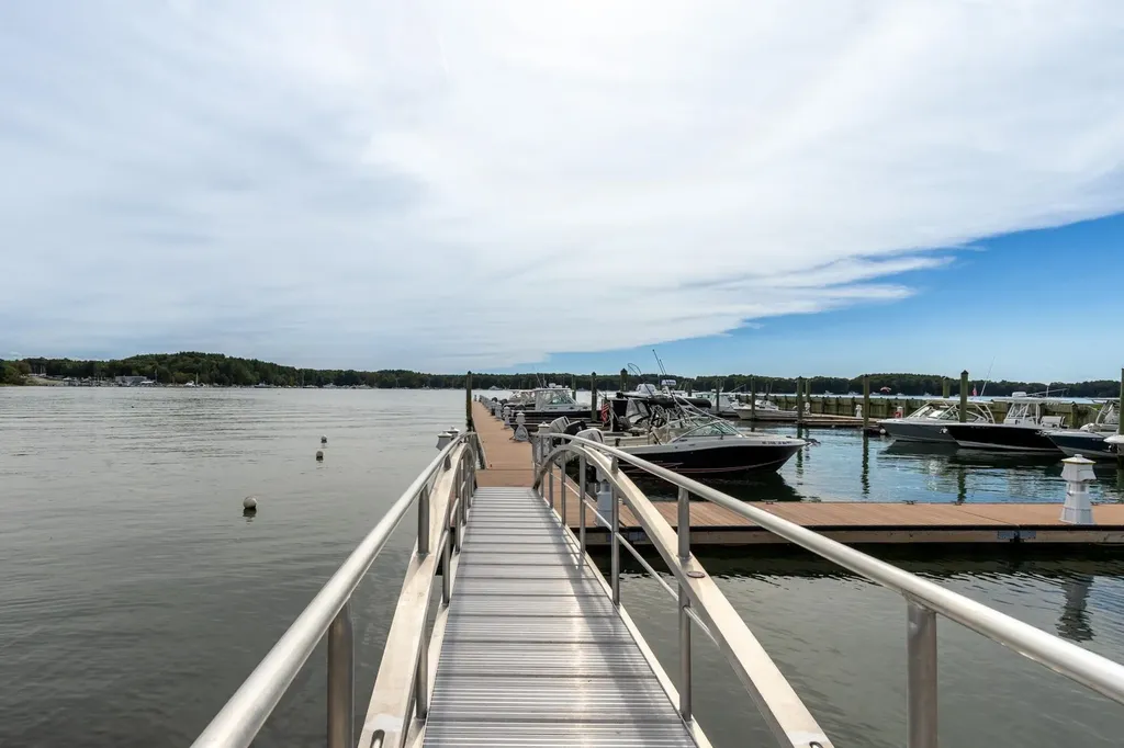 28 Little Bay Drive Dover NH 03820