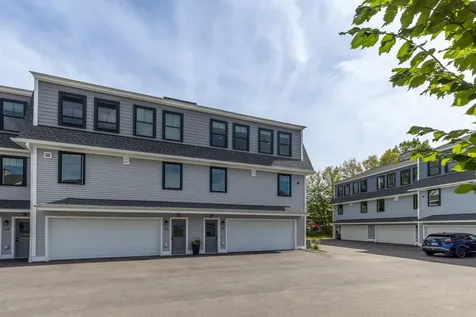 28 Little Bay Drive Dover NH 03820