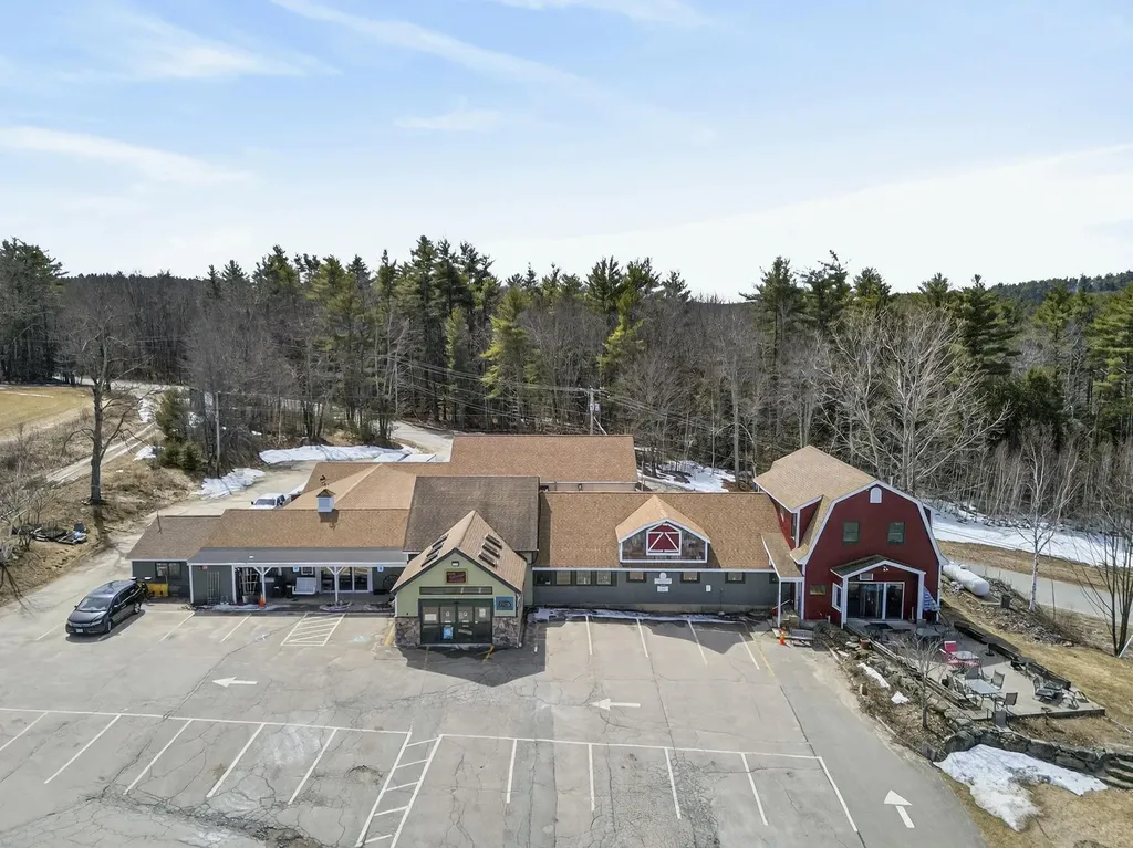 16 Colls Farm Road Jaffrey NH 03452