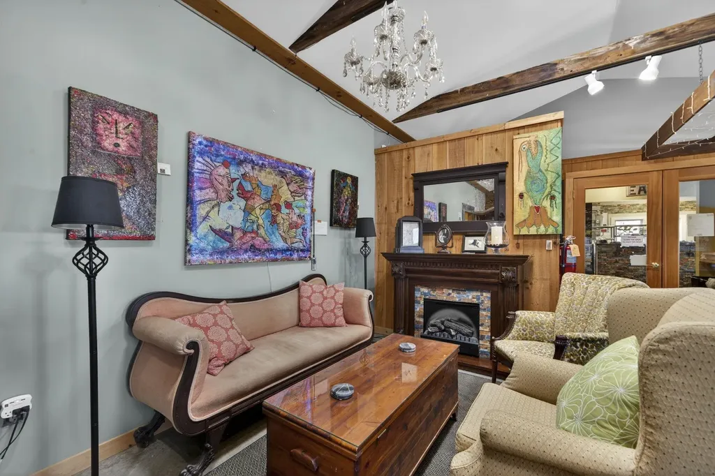 16 Colls Farm Road Jaffrey NH 03452