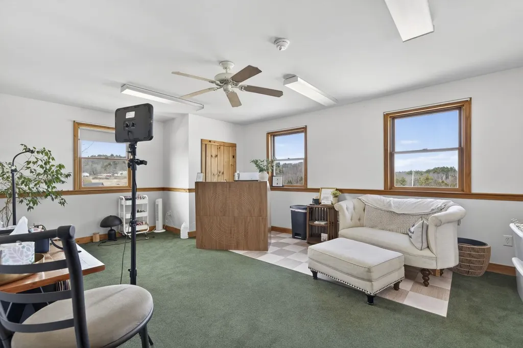 16 Colls Farm Road Jaffrey NH 03452