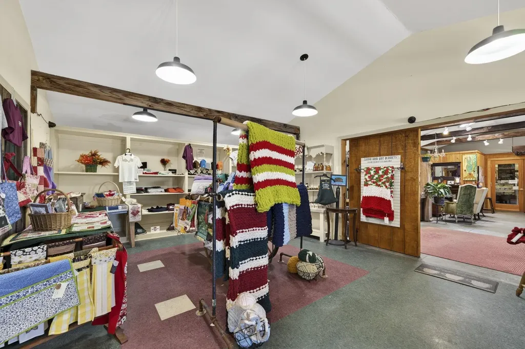 16 Colls Farm Road Jaffrey NH 03452