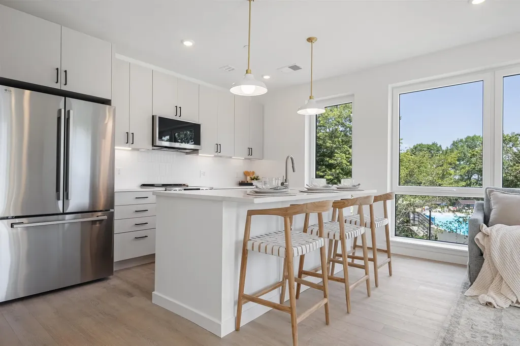 80 Constitution Avenue Portsmouth NH 03801