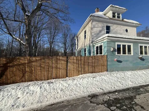38 River Street Newport NH 03773