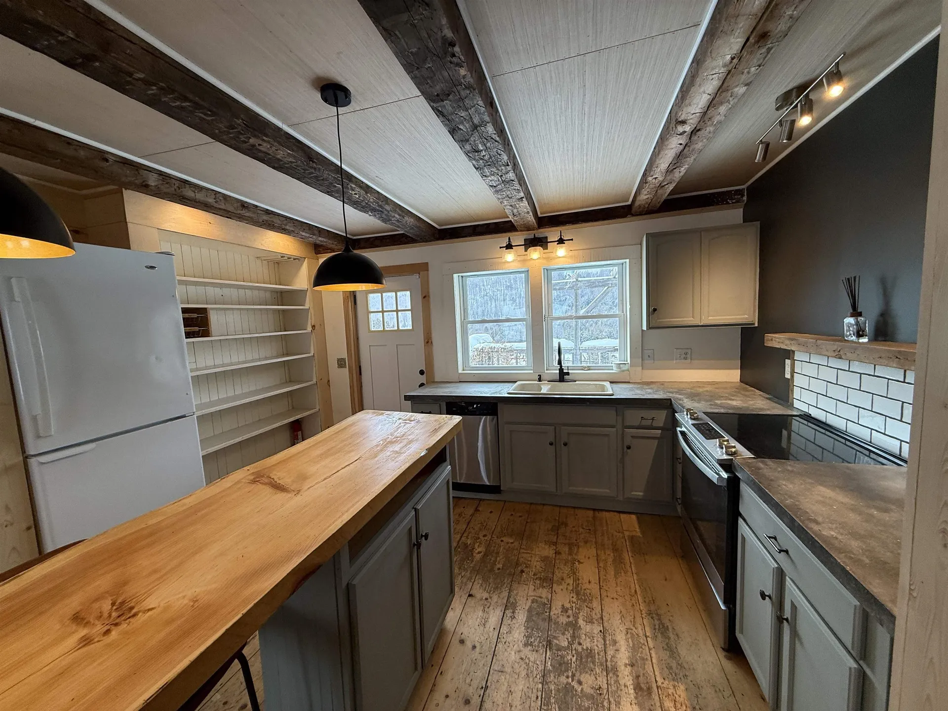 1110 Creek Road Albany VT 05845