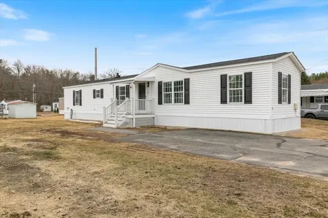 85 Caddy Drive Salem NH 03079