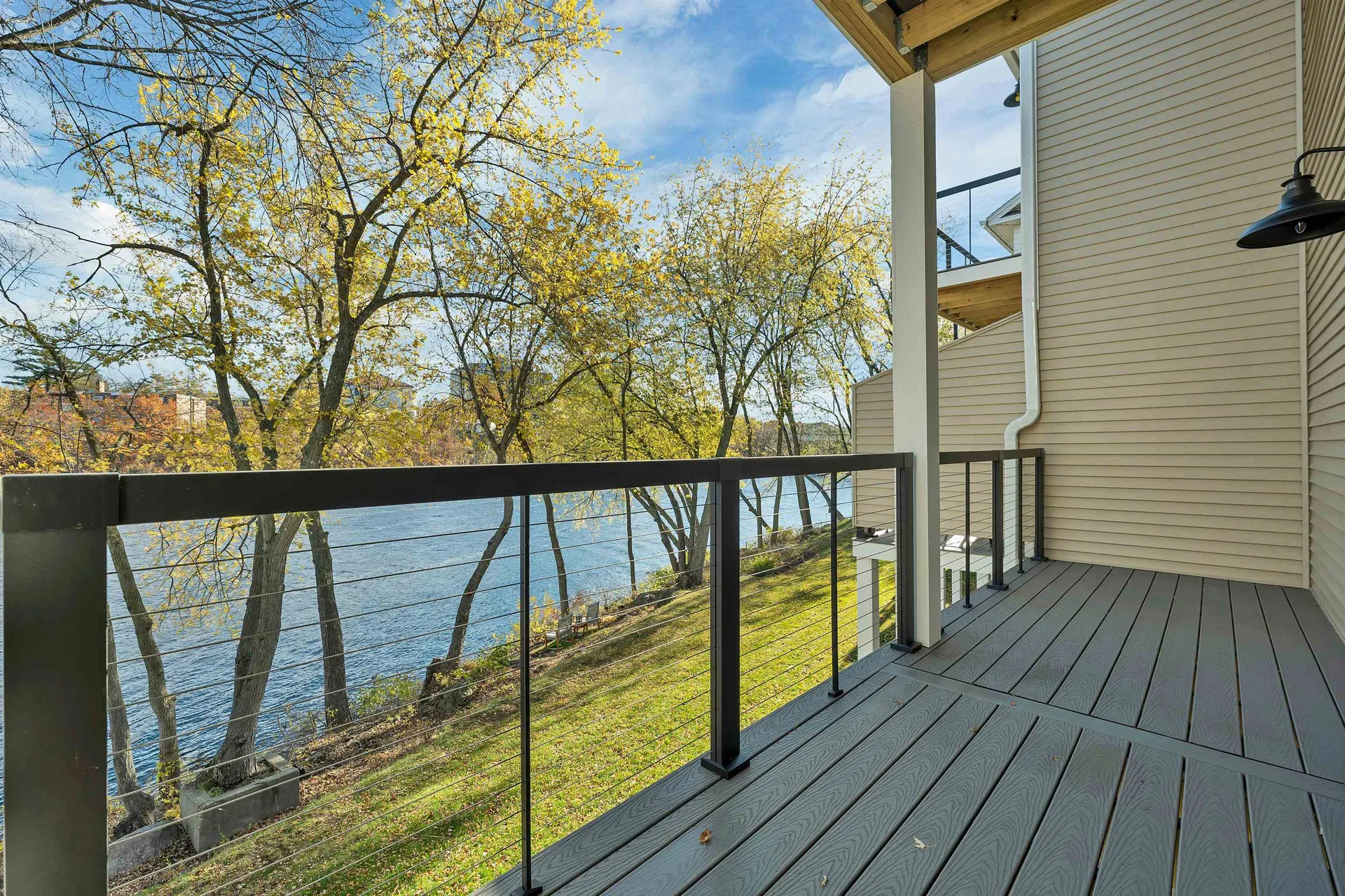 17 River Front Drive Manchester NH 03102