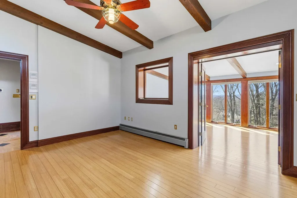 143 High Ridge Road Manchester NH 03104