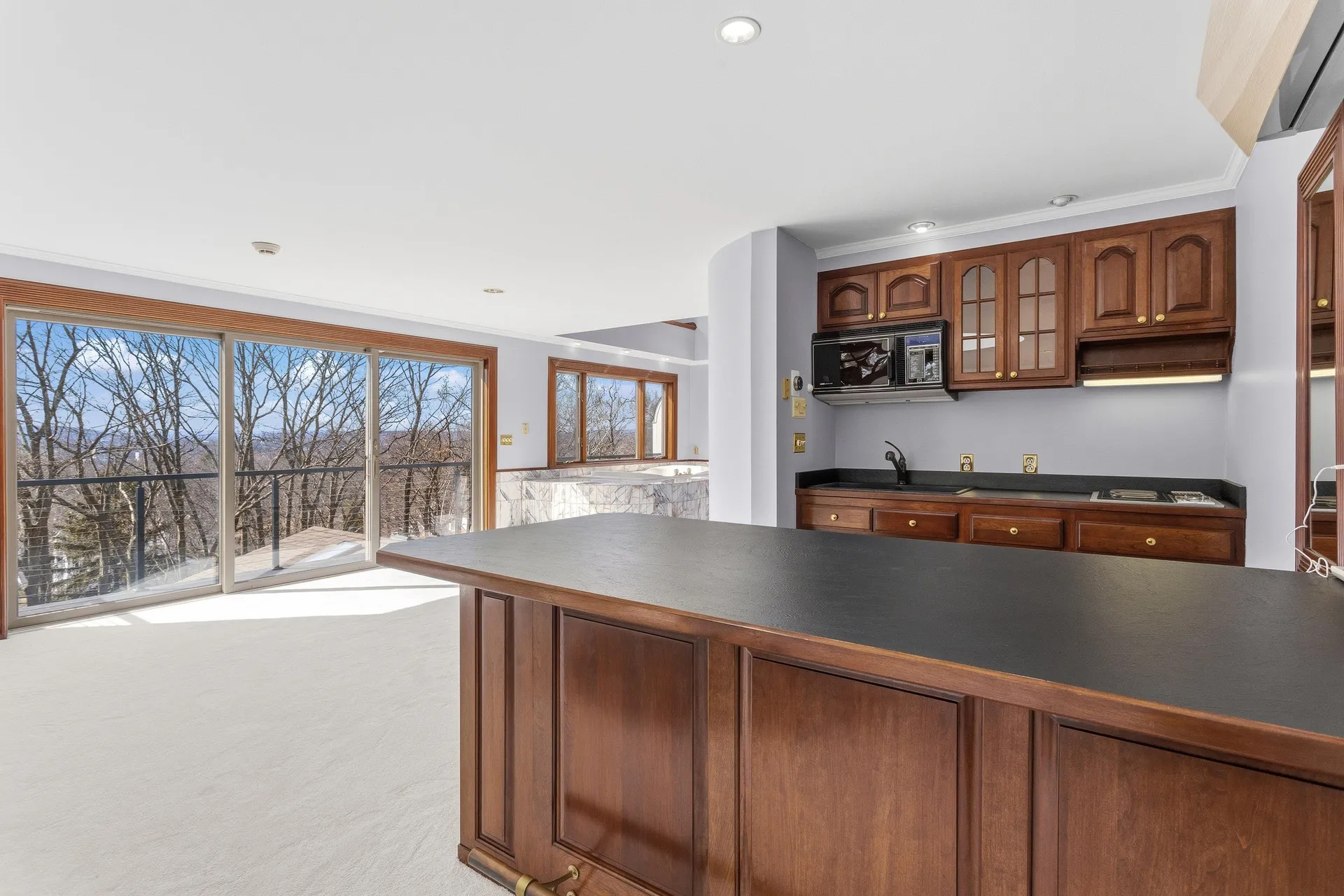 143 High Ridge Road Manchester NH 03104