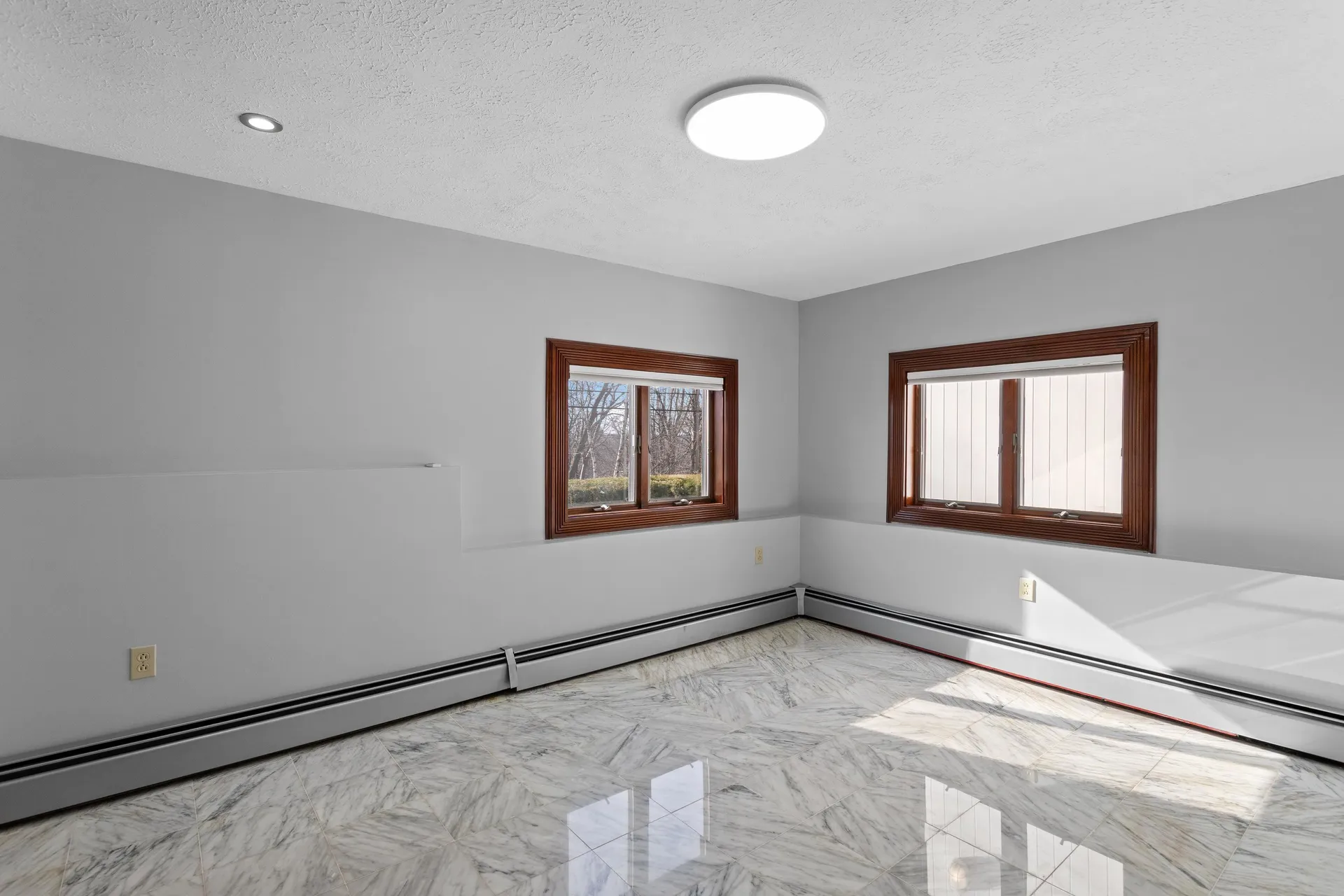 143 High Ridge Road Manchester NH 03104