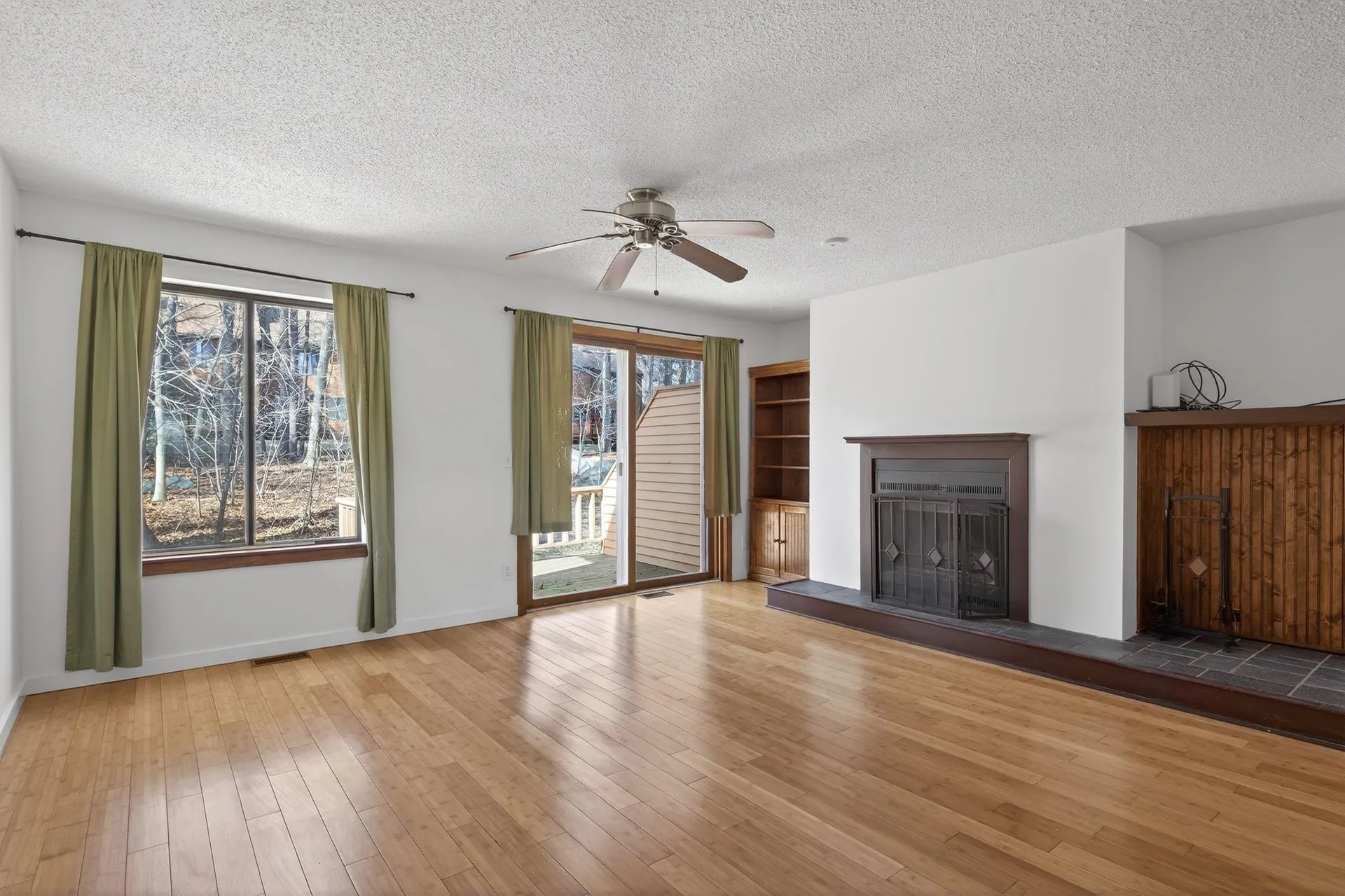 93 Dunvegan Woods Hampton NH 03842