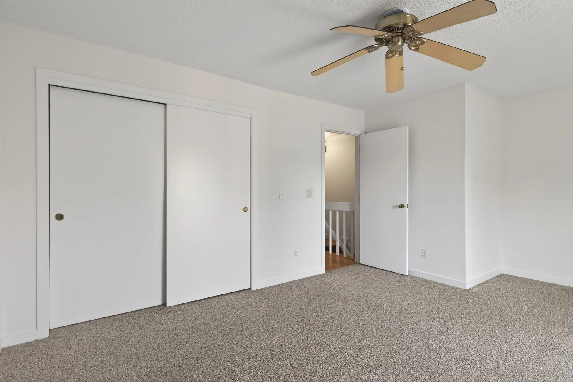 93 Dunvegan Woods Hampton NH 03842