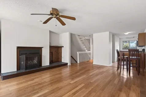 93 Dunvegan Woods Hampton NH 03842