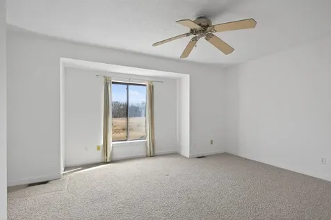 93 Dunvegan Woods Hampton NH 03842