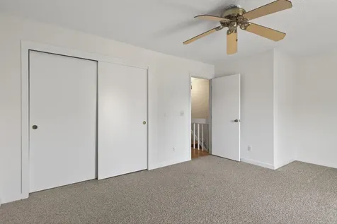 93 Dunvegan Woods Hampton NH 03842