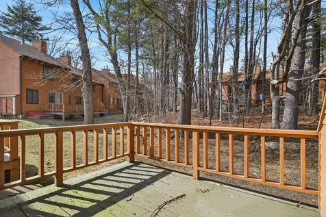 93 Dunvegan Woods Hampton NH 03842