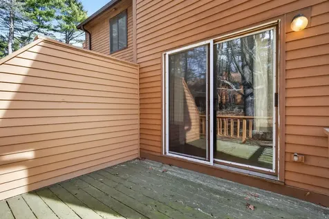 93 Dunvegan Woods Hampton NH 03842