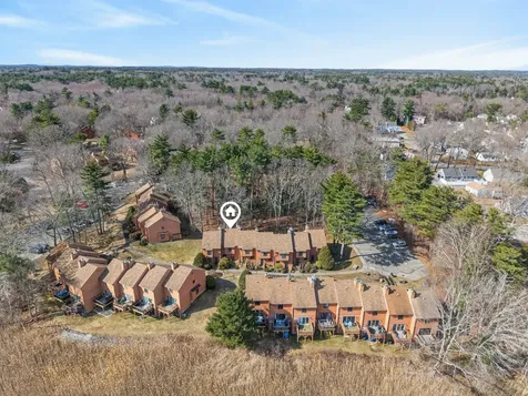 93 Dunvegan Woods Hampton NH 03842