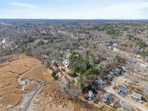 93 Dunvegan Woods Hampton NH 03842