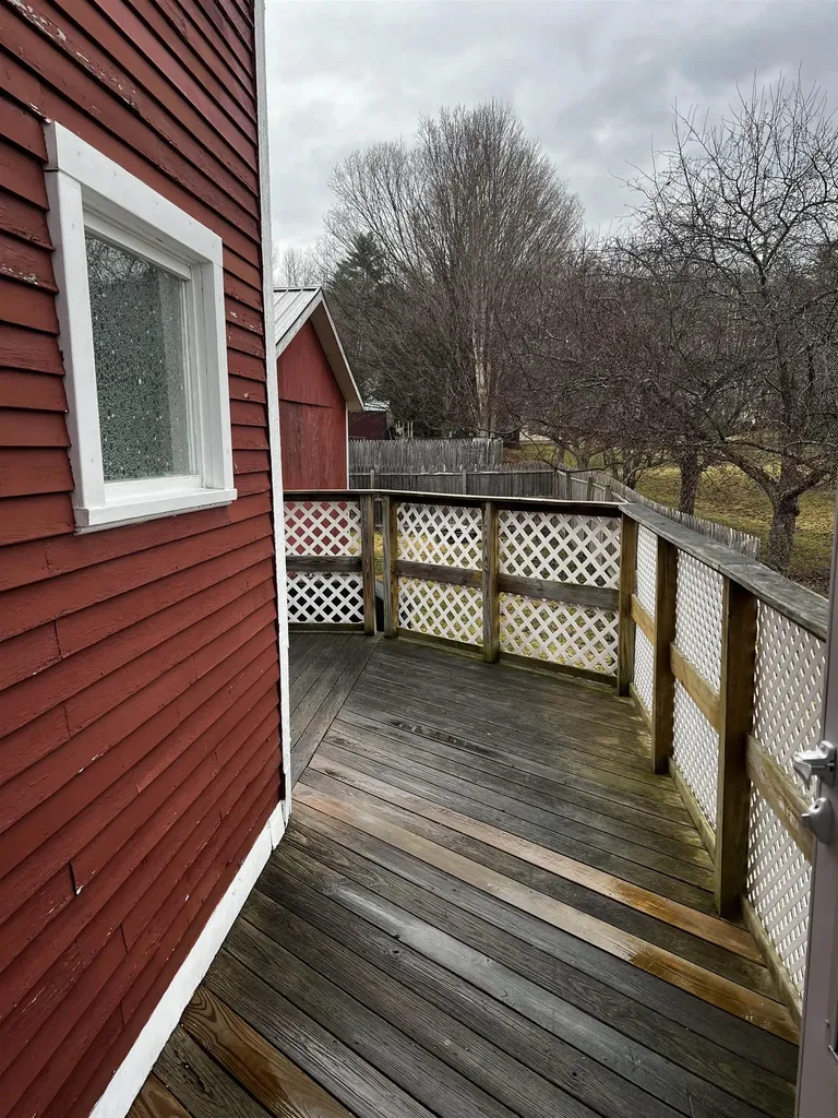 60 Circular Avenue Wallingford VT 05773