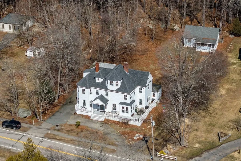 45 Cable Road Rye NH 03870