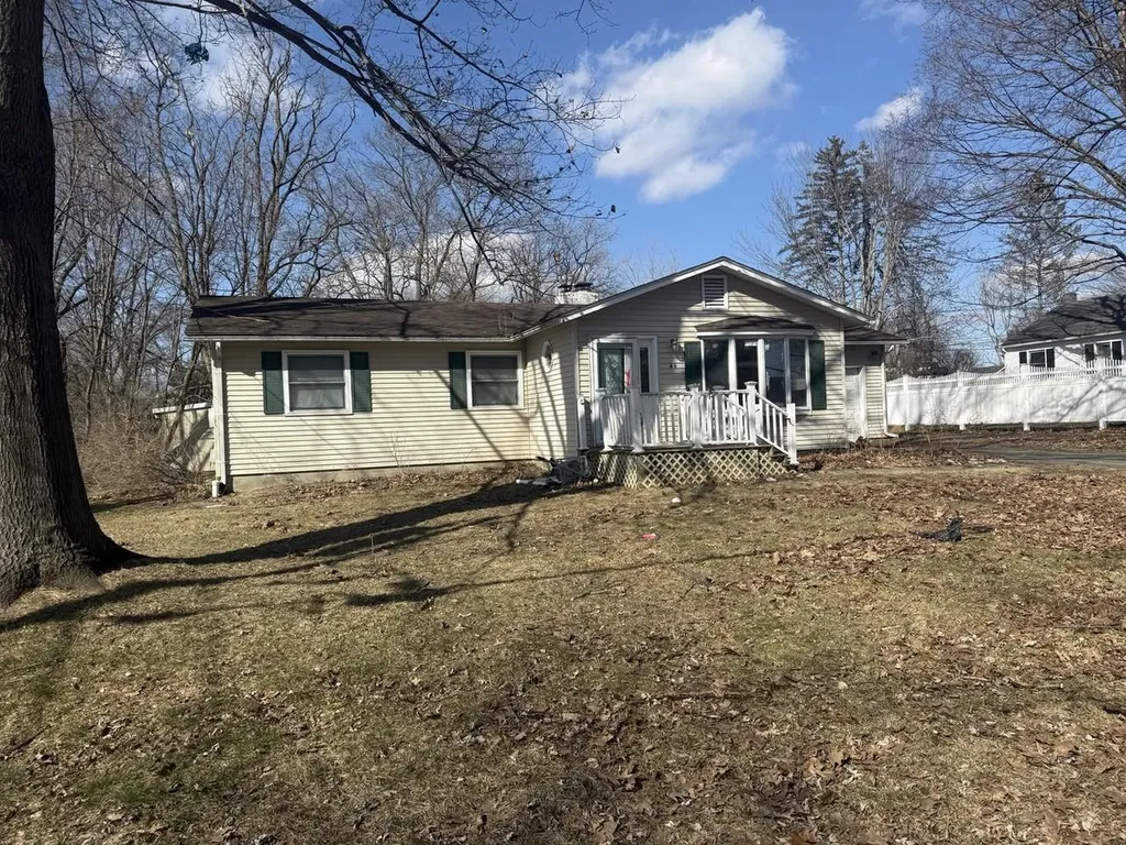 44 Country Lane Williston VT 05495