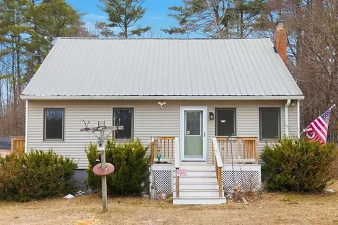 299 Concord Road Northfield NH 03276