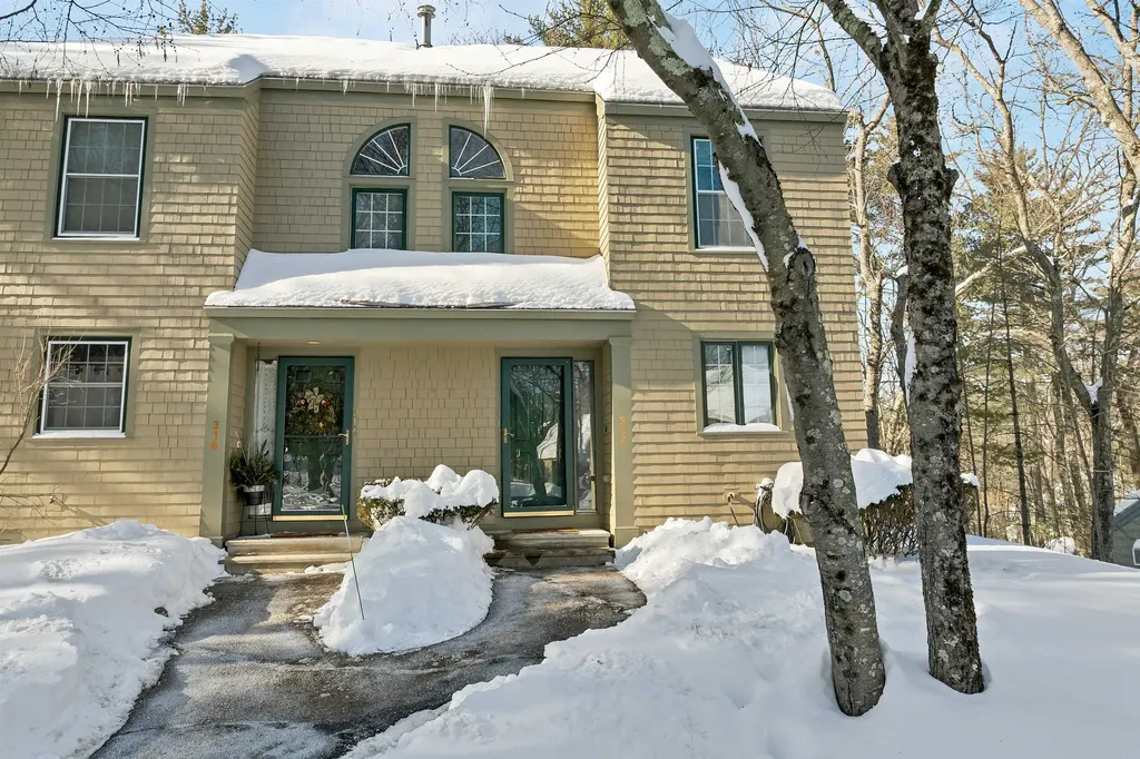 1465 Hooksett Road Hooksett NH 03106