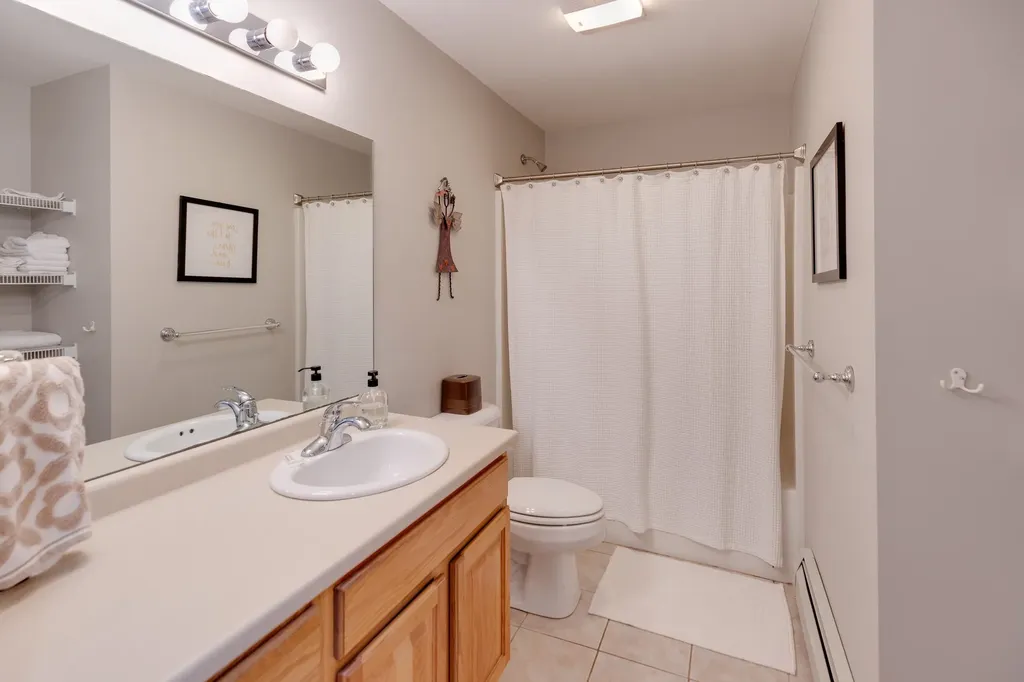 5 White Oak Lane Lincoln NH 03251