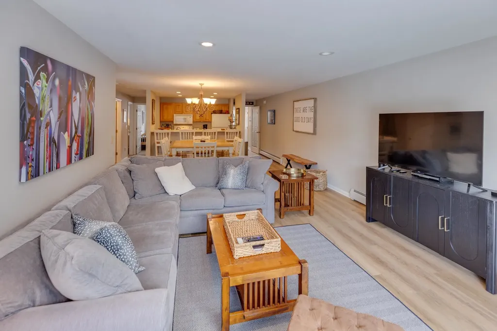 5 White Oak Lane Lincoln NH 03251