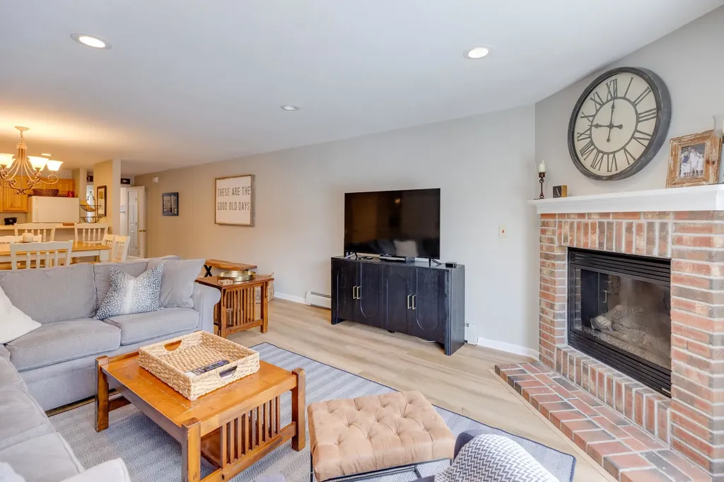 5 White Oak Lane Lincoln NH 03251