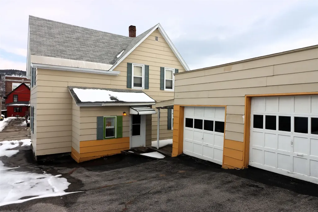 612 Rockingham Street Berlin NH 03570
